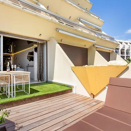 Mayhem Heliopolis Premium Design Con Terrazza Casa vacanze