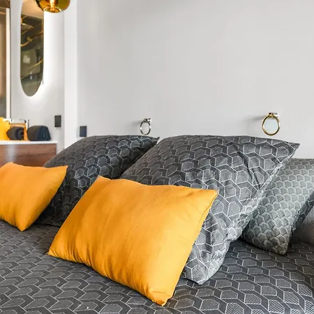 Mayhem Heliopolis Premium Design Con Terrazza *